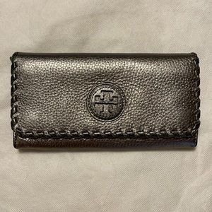 Tory Burch wallet